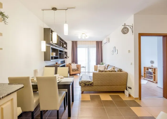 My Old Family Apartament *