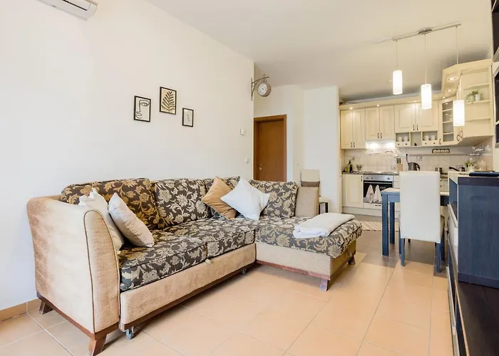 Apartament My Old Family *